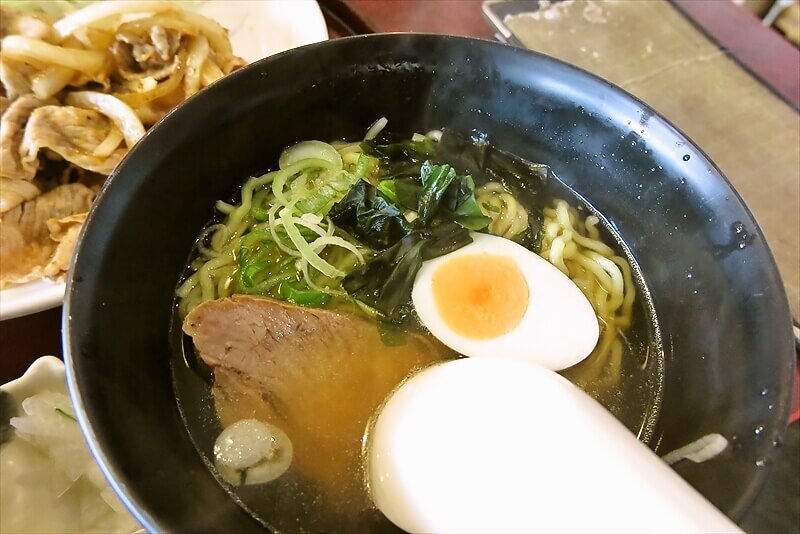 相模原市『味の彩門』ガッツリ定食（ラーメン、大ライス、生姜焼き）3