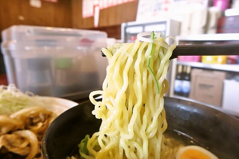 相模原市『味の彩門』ガッツリ定食（ラーメン、大ライス、生姜焼き）9