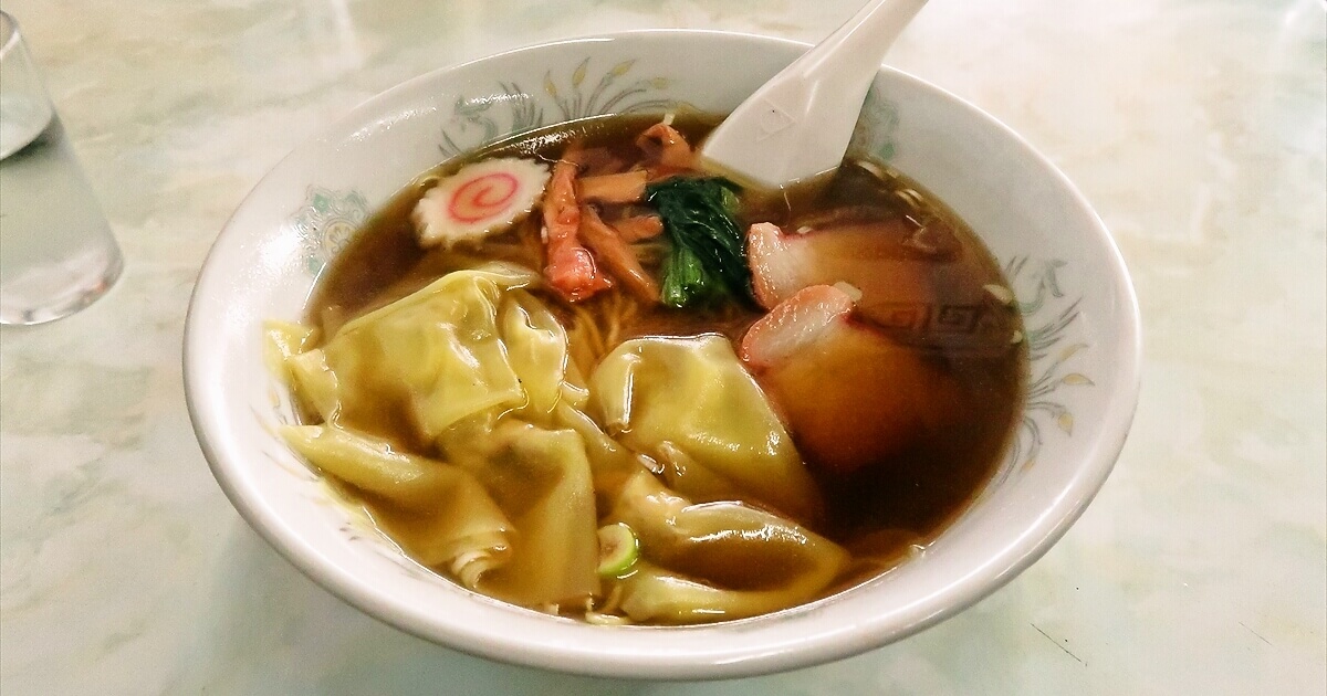 厚木市旭町『中華料理 品香亭』ワンタンメンサムネイル