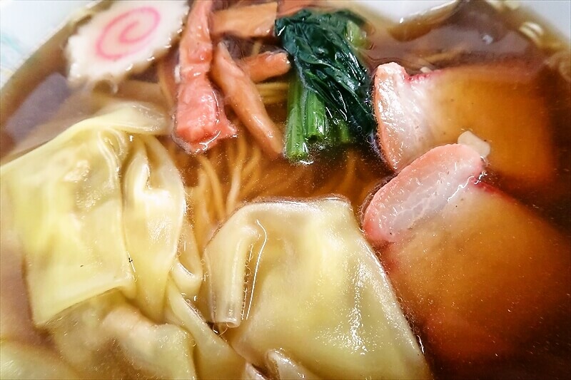 厚木市旭町『中華料理 品香亭』ワンタンメン7