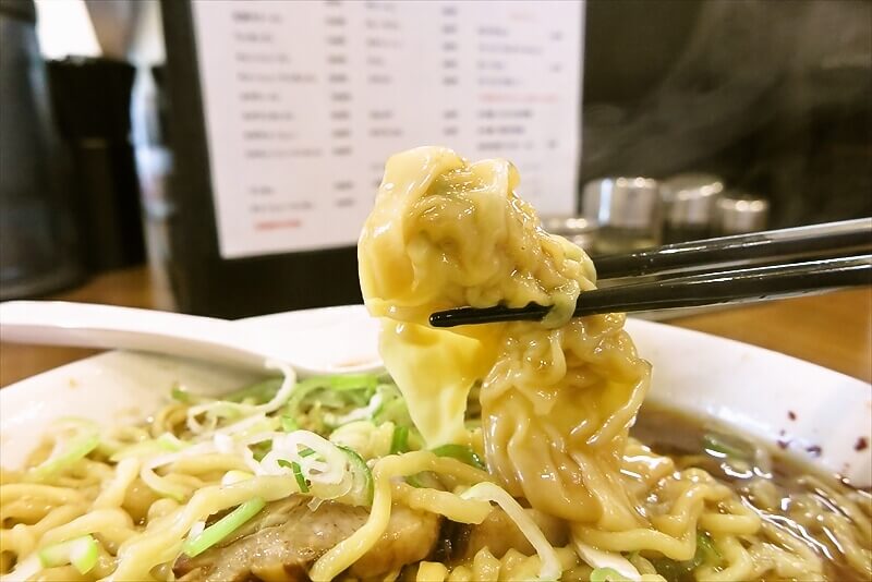 小田原市『小田原系らーめん いしとみ』ワンタンメン大盛り10