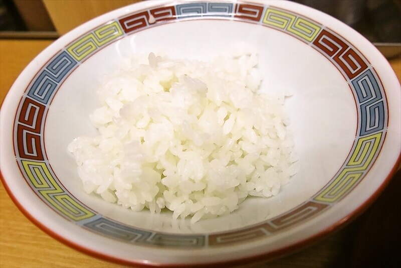 町田市町田駅『元祖焼豚センター 三兎』無料ライス