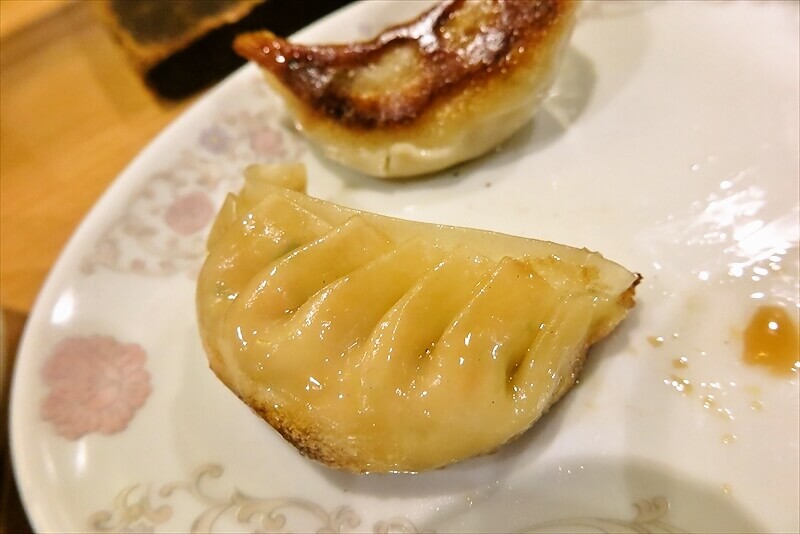 横浜市横浜駅『中華一 龍王（りゅうおう）』焼き餃子2人前＆ビール7