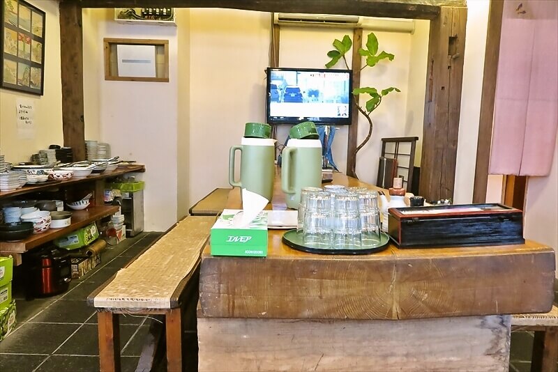 相模原市淵野辺『櫻屋そば店』店内写真