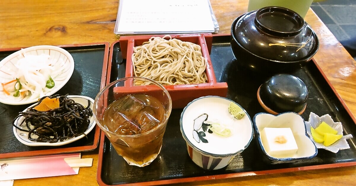 相模原市淵野辺『櫻屋そば店』ランチメニュー蕎麦&豚丼セットサムネイル