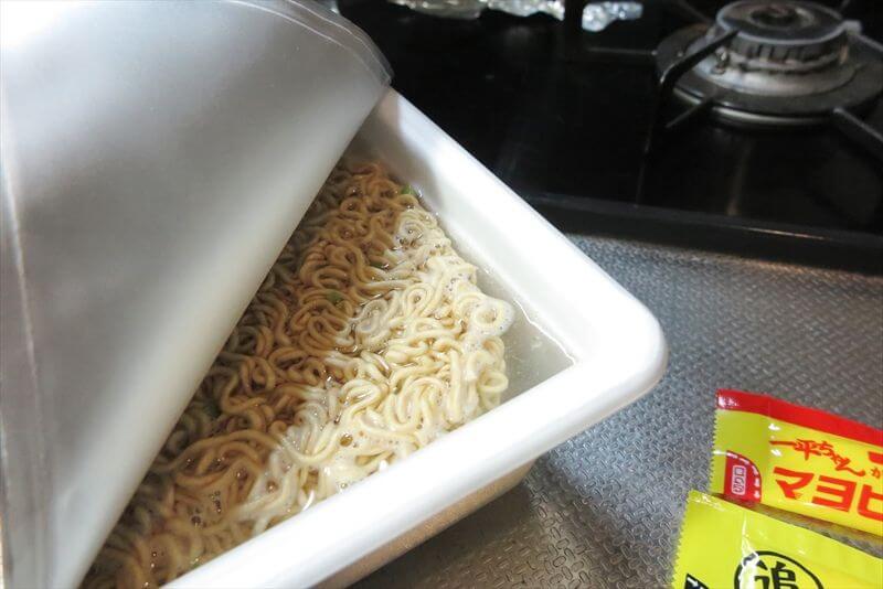 カップ焼きそば『明星食品』一平ちゃん夜店の焼そば超特盛13