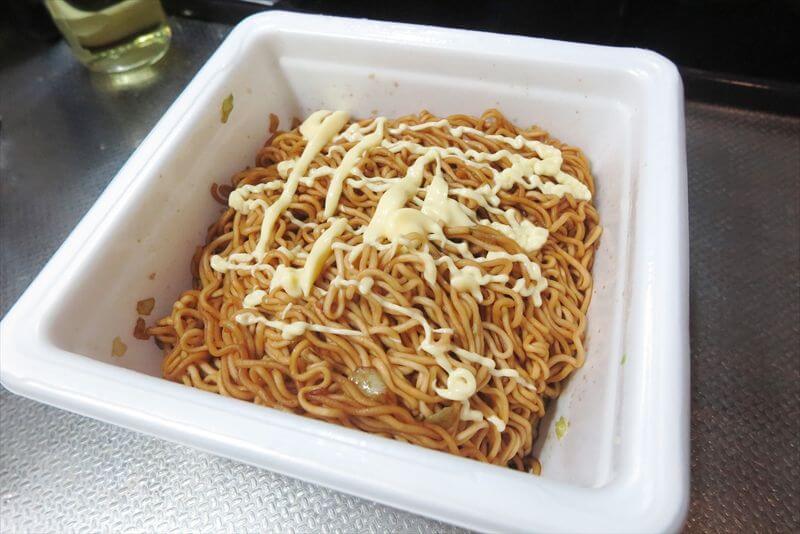 カップ焼きそば『明星食品』一平ちゃん夜店の焼そば超特盛17
