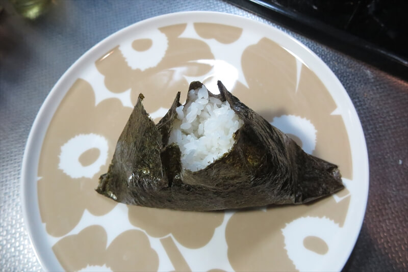 『ローソン』一点突破すぎ！ごはんがすすむ ぼだっこ（鮭）弁当21