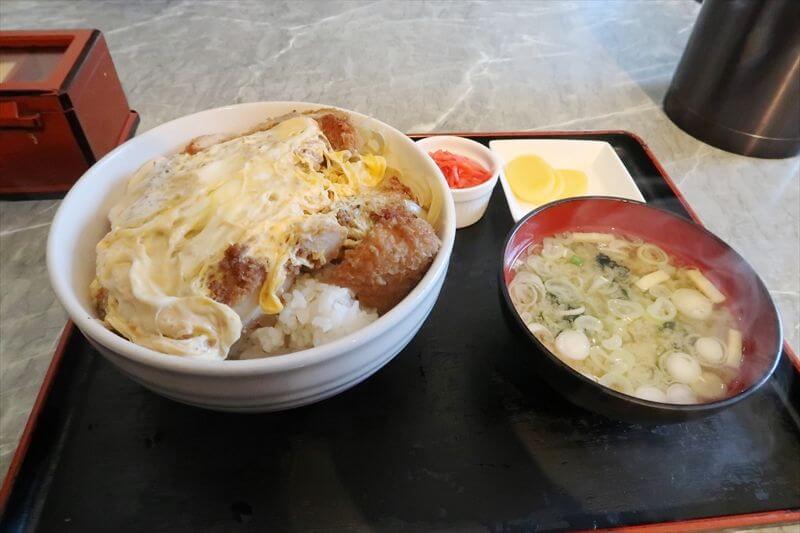 山形県東根市『cafe 元希（もとき）』カツ丼大盛り1