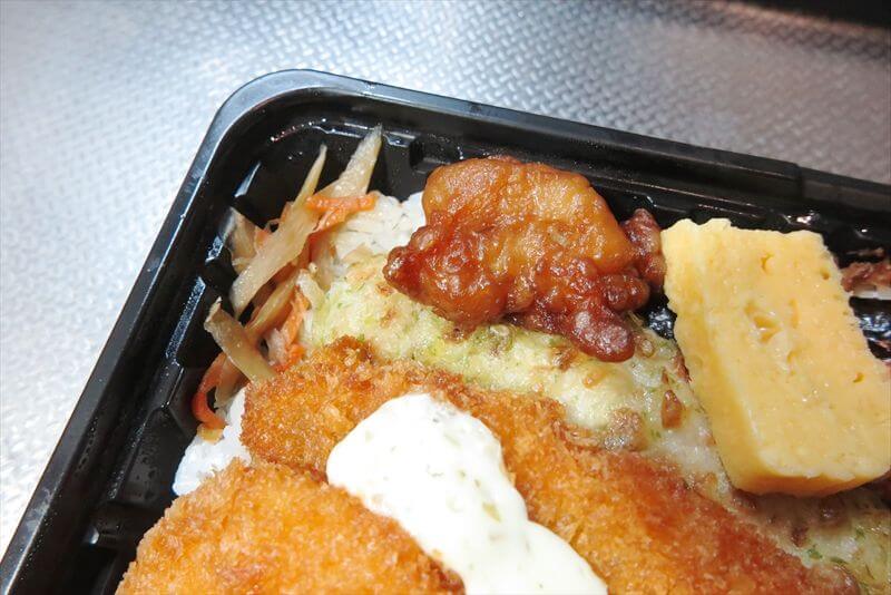 『OKストア』特海苔弁当（押し麦入りご飯）10