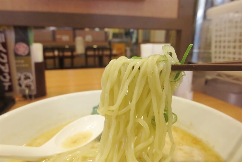 『日高屋 町田パークアベニュー店』豚骨ラーメン9
