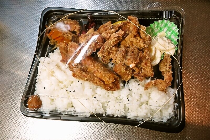 相模原市淵野辺『こがねちゃん弁当』鶏の唐揚げ弁当特盛1