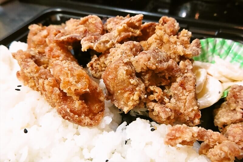 相模原市淵野辺『こがねちゃん弁当』鶏の唐揚げ弁当特盛10